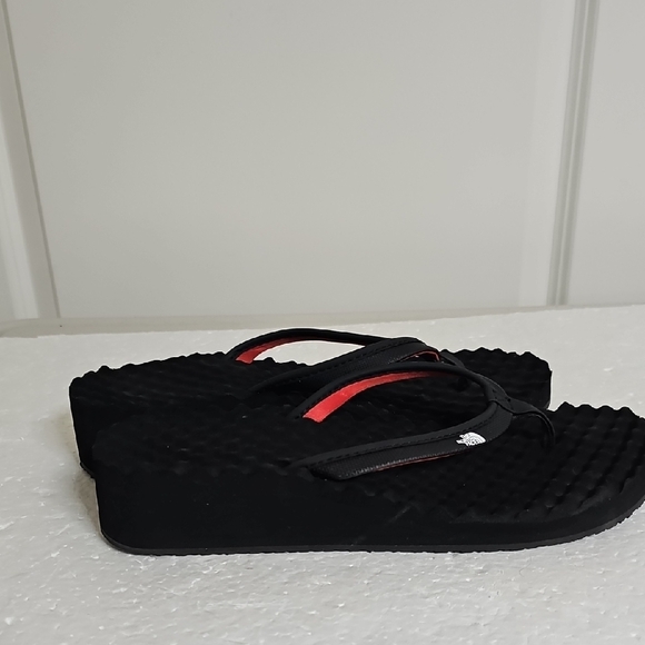 THE NORTH FACE platform Flipflops - Picture 3 of 11